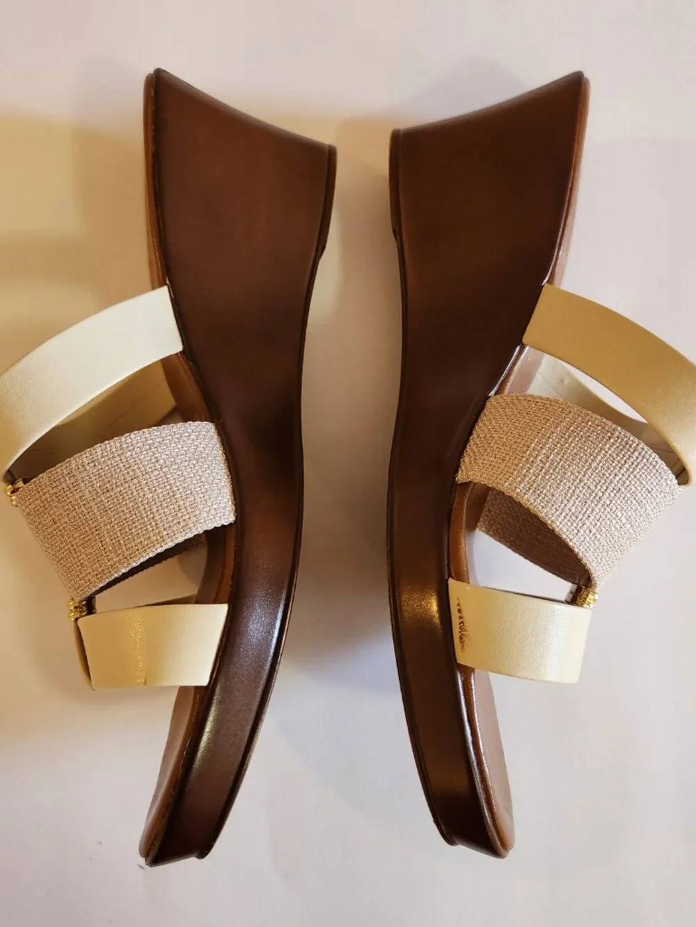 Comtesa Italian made brown and tan wedge sandals size 9 1/2